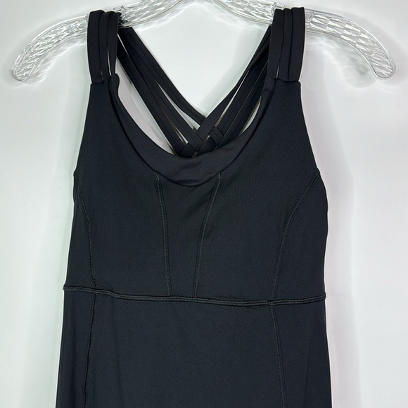 Lululemon Beat The Heat Black Built In Bra Work Out Tank Top Size 8 - Picture 2 of 7